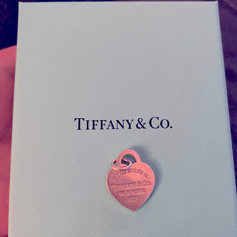 Tiffany & Co. Please Return To Tiffany Heart Tag